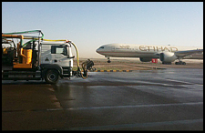 The Stripe Hog SH8000 performing rubber removal at Abu Dhabi.